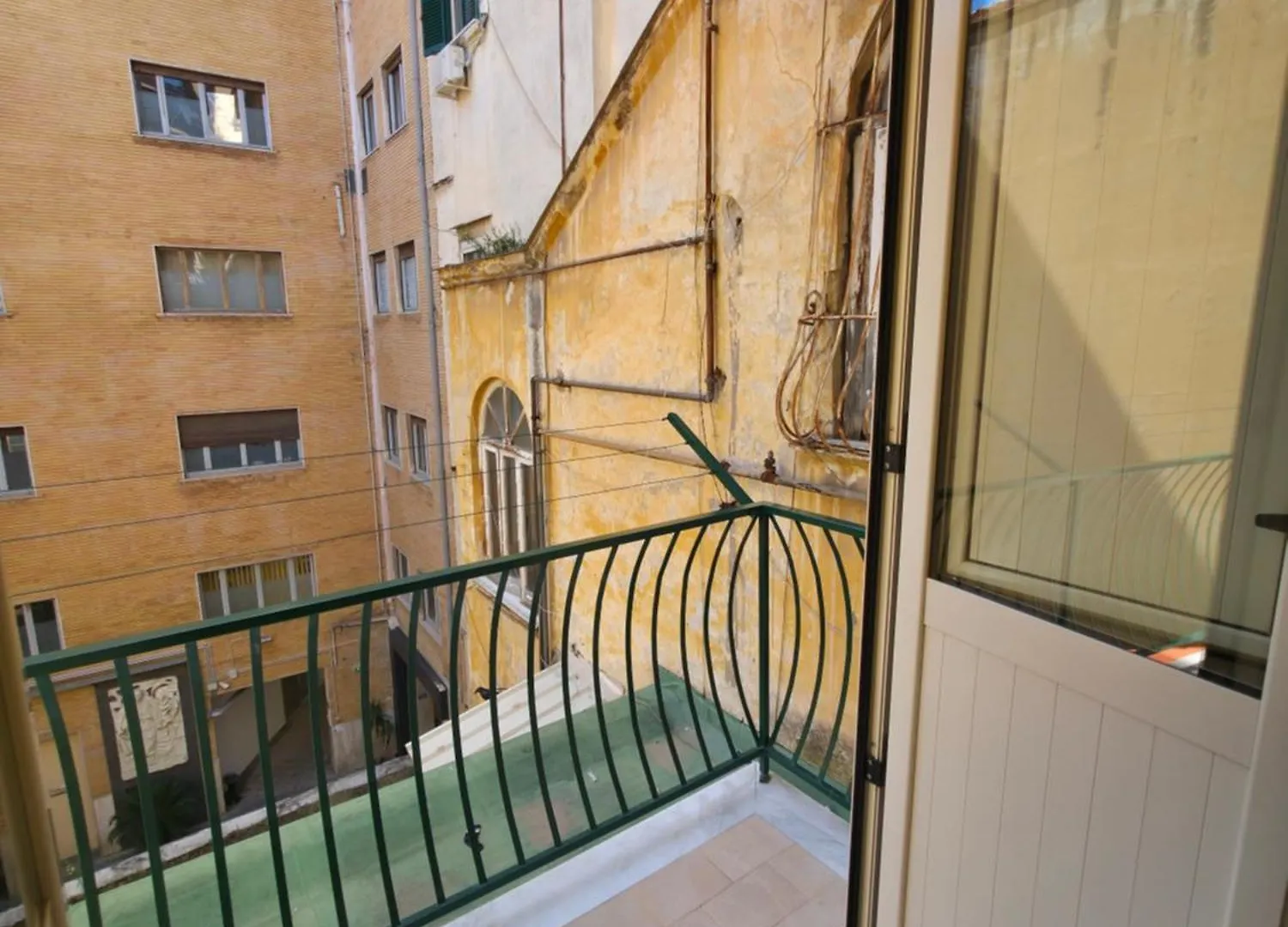 Napoli Movie Apartments