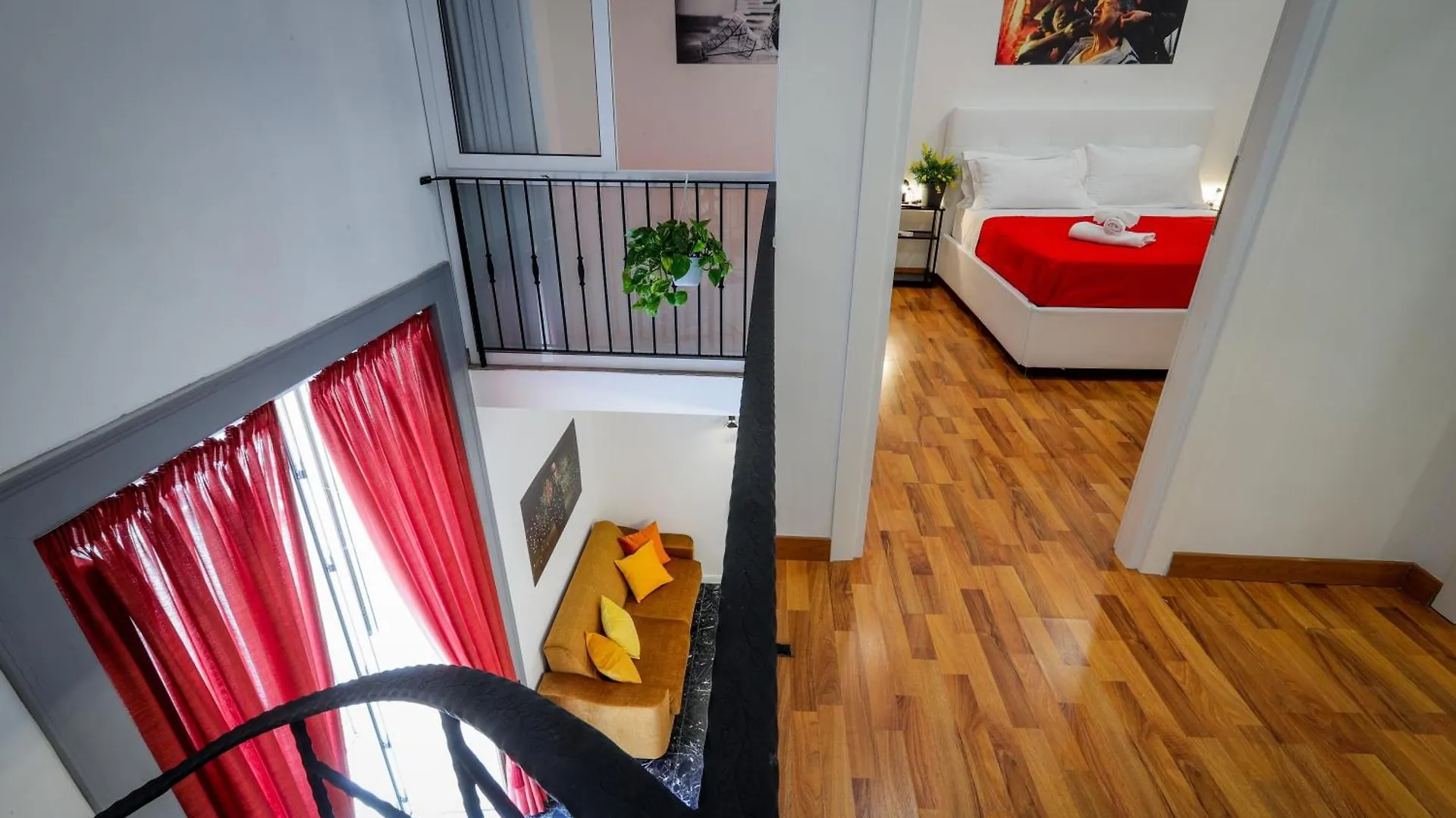 Napoli Movie Apartments Italy