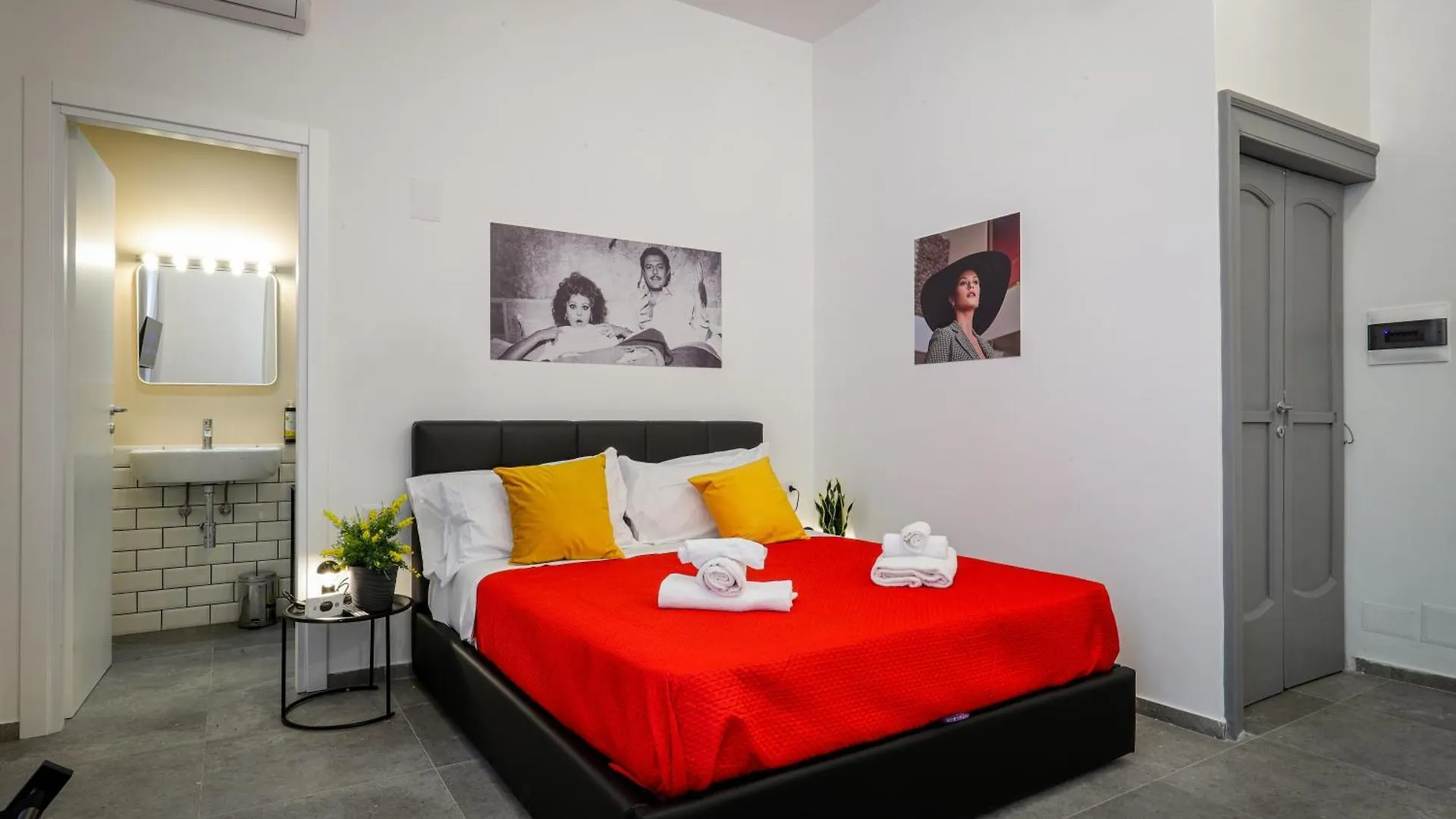 Guest house Napoli Movie Apartments