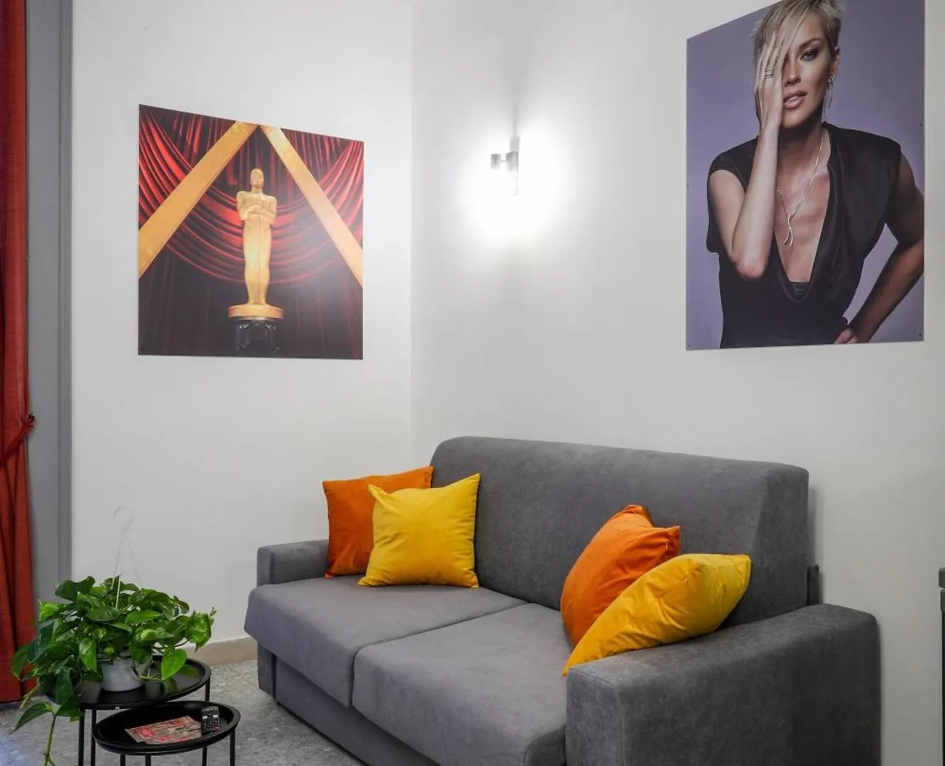 Napoli Movie Apartments Italy
