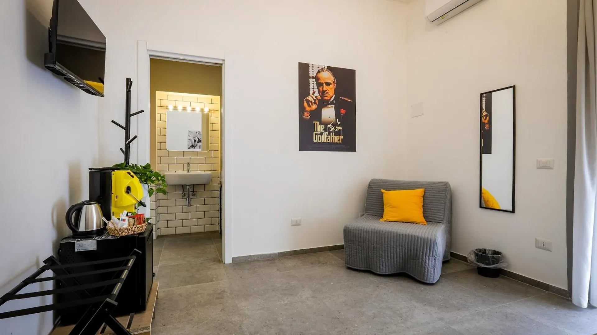 Napoli Movie Apartments