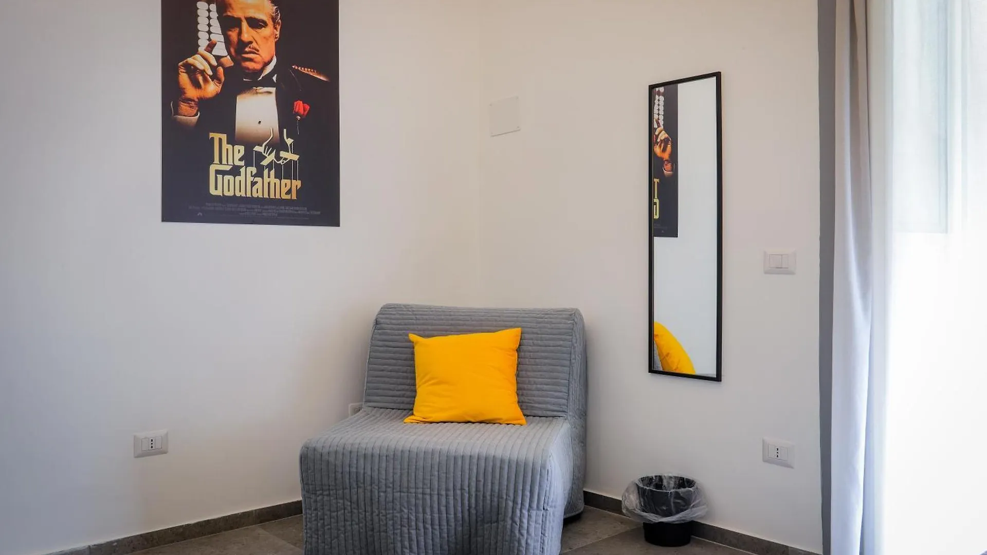 Napoli Movie Apartments Guest house Naples
