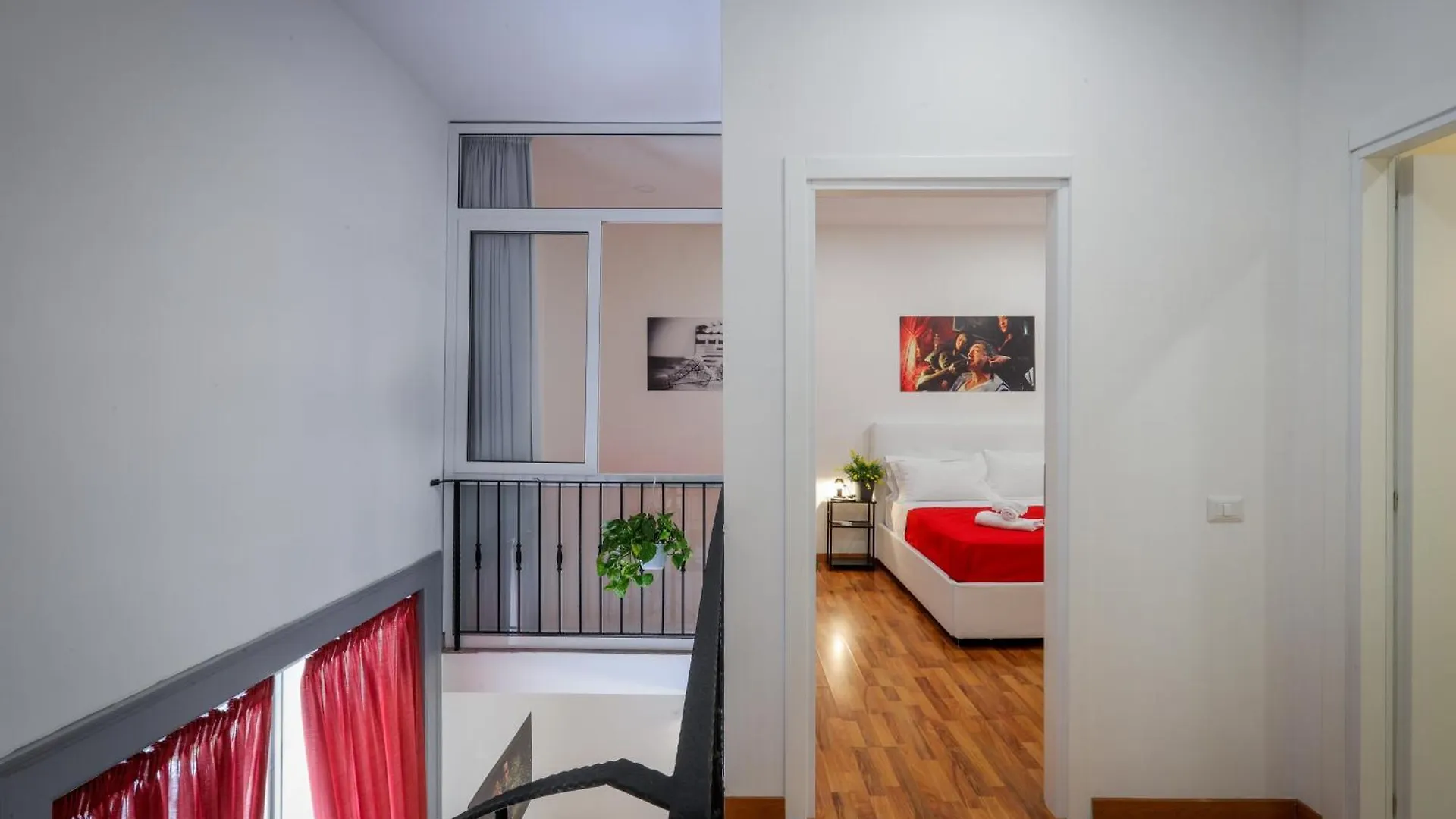 Napoli Movie Apartments 0*, Neapol