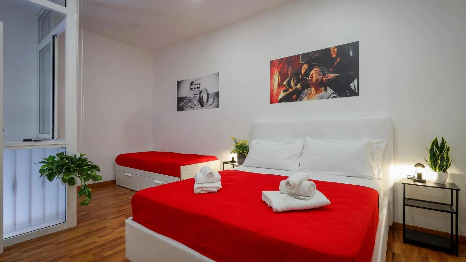 Napoli Movie Apartments Neapol